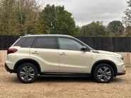 Suzuki Vitara SZ-T MHEV 5