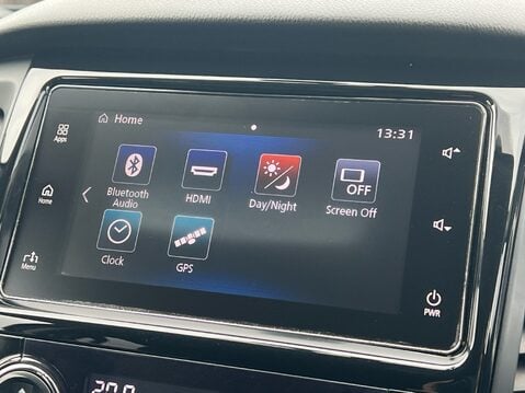 Mitsubishi Shogun Sport DI-D 3 21