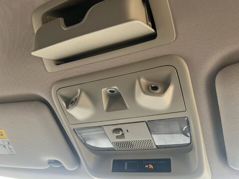 Mitsubishi Outlander EXCEED 37