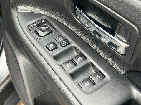 Mitsubishi Outlander EXCEED 31