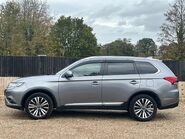 Mitsubishi Outlander EXCEED 6