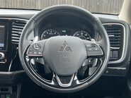 Mitsubishi Outlander EXCEED 32
