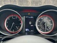 Suzuki Swift SZ5 DUALJET MHEV 11