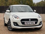 Suzuki Swift SZ5 DUALJET MHEV 1