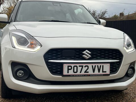 Suzuki Swift SZ5 DUALJET MHEV 16