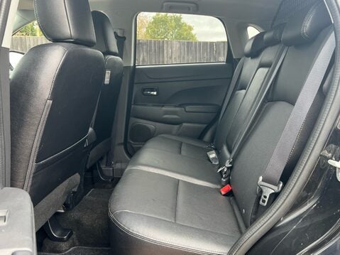 Mitsubishi Asx DI-D 4 9