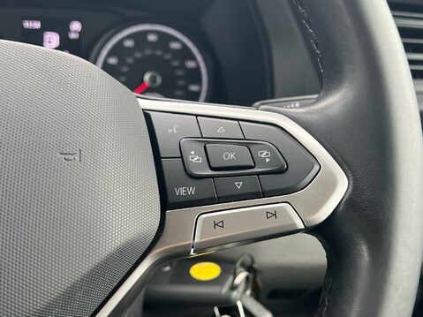 Volkswagen Transporter T30 TDI KOMBI HIGHLINE 28