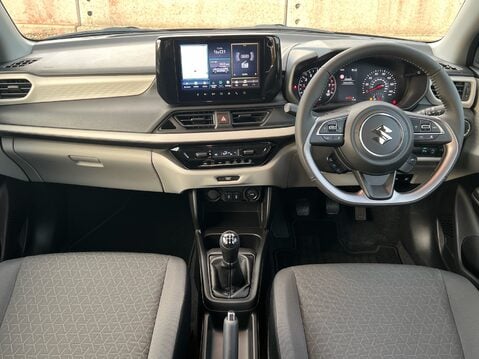 Suzuki Swift MOTION 10