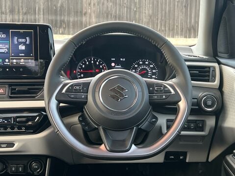 Suzuki Swift MOTION 32