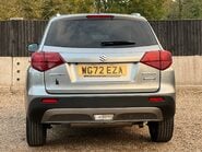 Suzuki Vitara SZ-T BOOSTERJET MHEV 8