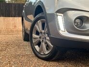 Suzuki Vitara SZ-T BOOSTERJET MHEV 13