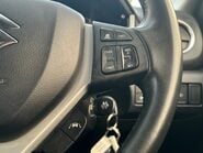 Suzuki Vitara SZ-T BOOSTERJET MHEV 28