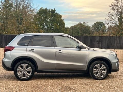 Suzuki Vitara SZ-T BOOSTERJET MHEV 5