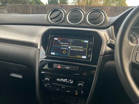 Suzuki Vitara SZ-T BOOSTERJET MHEV 12