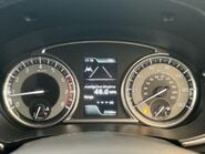 Suzuki Vitara SZ-T BOOSTERJET MHEV 11