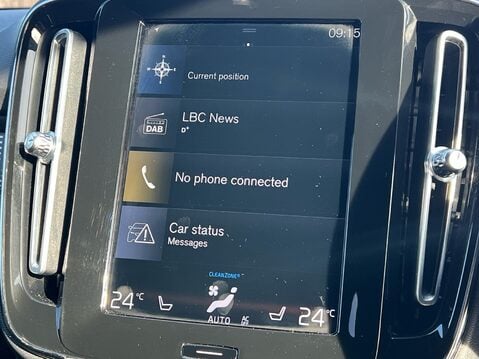 Volvo XC40 B4 R-DESIGN PRO MHEV 18