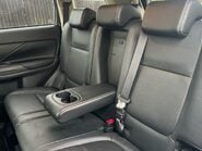 Mitsubishi Outlander DI-D GX 4 32