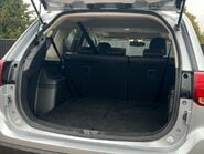 Mitsubishi Outlander DI-D GX 4 31