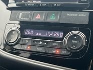 Mitsubishi Outlander DI-D GX 4 22