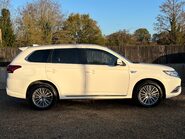 Mitsubishi Outlander PHEV DYNAMIC SAFETY 5