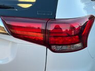 Mitsubishi Outlander PHEV DYNAMIC SAFETY 15