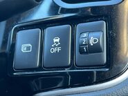 Mitsubishi Outlander PHEV DYNAMIC SAFETY 31