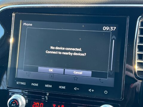 Mitsubishi Outlander PHEV DYNAMIC SAFETY 21