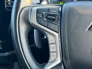 Mitsubishi Outlander PHEV DYNAMIC SAFETY 28