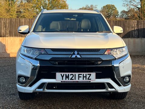 Mitsubishi Outlander PHEV DYNAMIC SAFETY 7