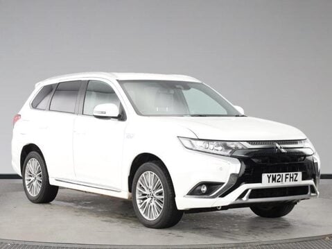 Mitsubishi Outlander PHEV DYNAMIC SAFETY 1