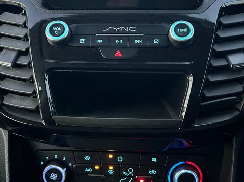 Ford Transit Connect 250 LIMITED L2H1 P/V ECOBLUE 18