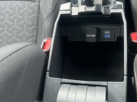 Suzuki Swace SZ-T 23