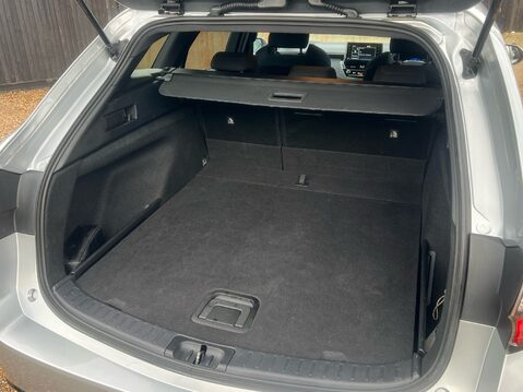 Suzuki Swace SZ-T 33