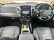 Mitsubishi Shogun DI-D SG3 10