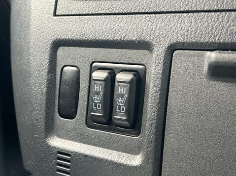 Mitsubishi Shogun DI-D SG3 23