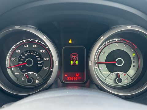 Mitsubishi Shogun DI-D SG3 11