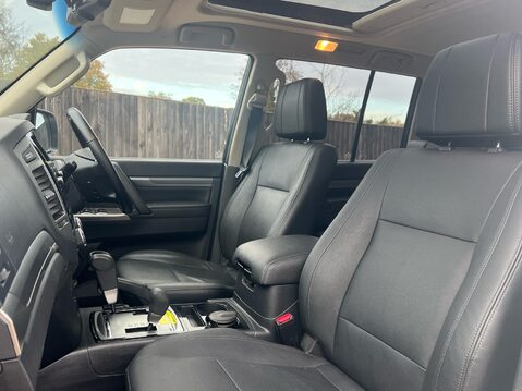 Mitsubishi Shogun DI-D SG3 3