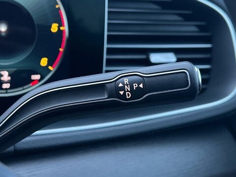 Mercedes-Benz GLE GLE 300 D 4MATIC AMG LINE PREMIUM 26