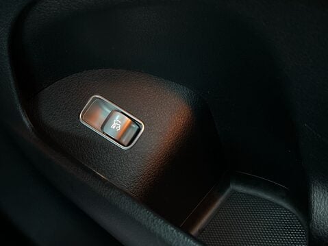 Mercedes-Benz GLE GLE 300 D 4MATIC AMG LINE PREMIUM 30