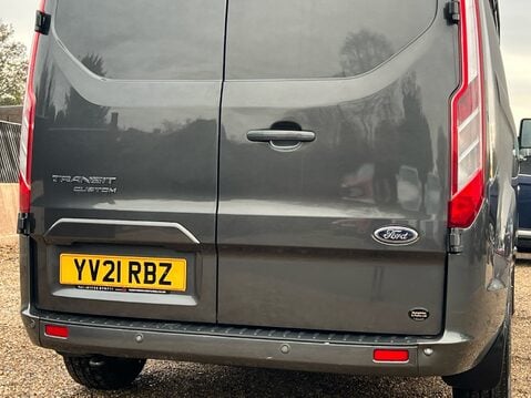 Ford Transit Custom 300 LIMITED P/V ECOBLUE 17