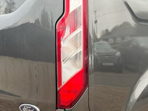 Ford Transit Custom 300 LIMITED P/V ECOBLUE 15