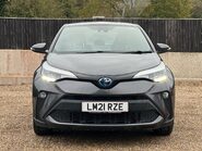Toyota C-HR ICON 7