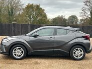 Toyota C-HR ICON 6