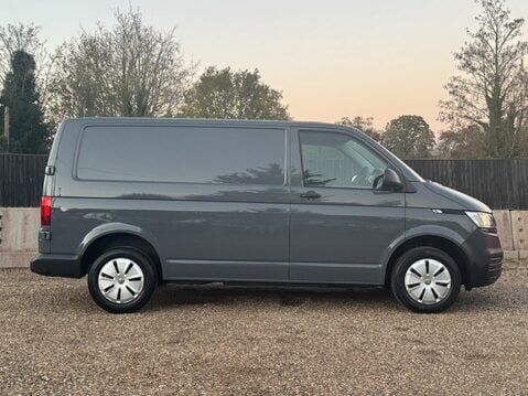Volkswagen Transporter T28 TDI P/V STARTLINE 3