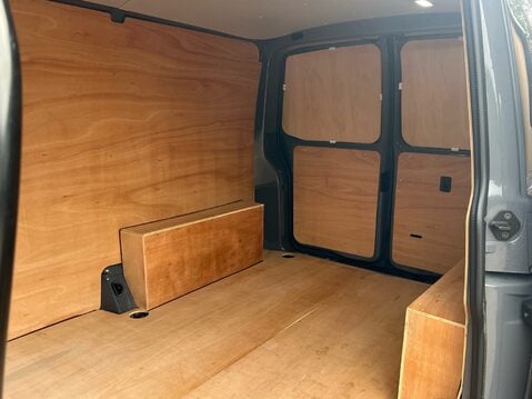 Volkswagen Transporter T28 TDI P/V STARTLINE 28