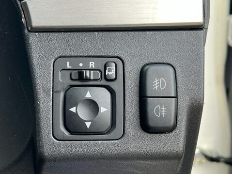 Mitsubishi Shogun DI-D SG3 31