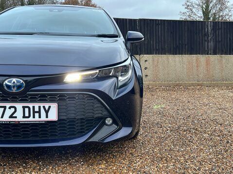 Toyota Corolla ICON TECH 35