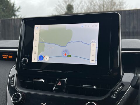 Toyota Corolla ICON TECH 13