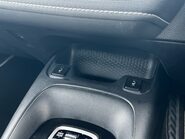 Toyota Corolla ICON TECH 17