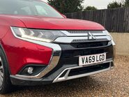 Mitsubishi Outlander EXCEED 16